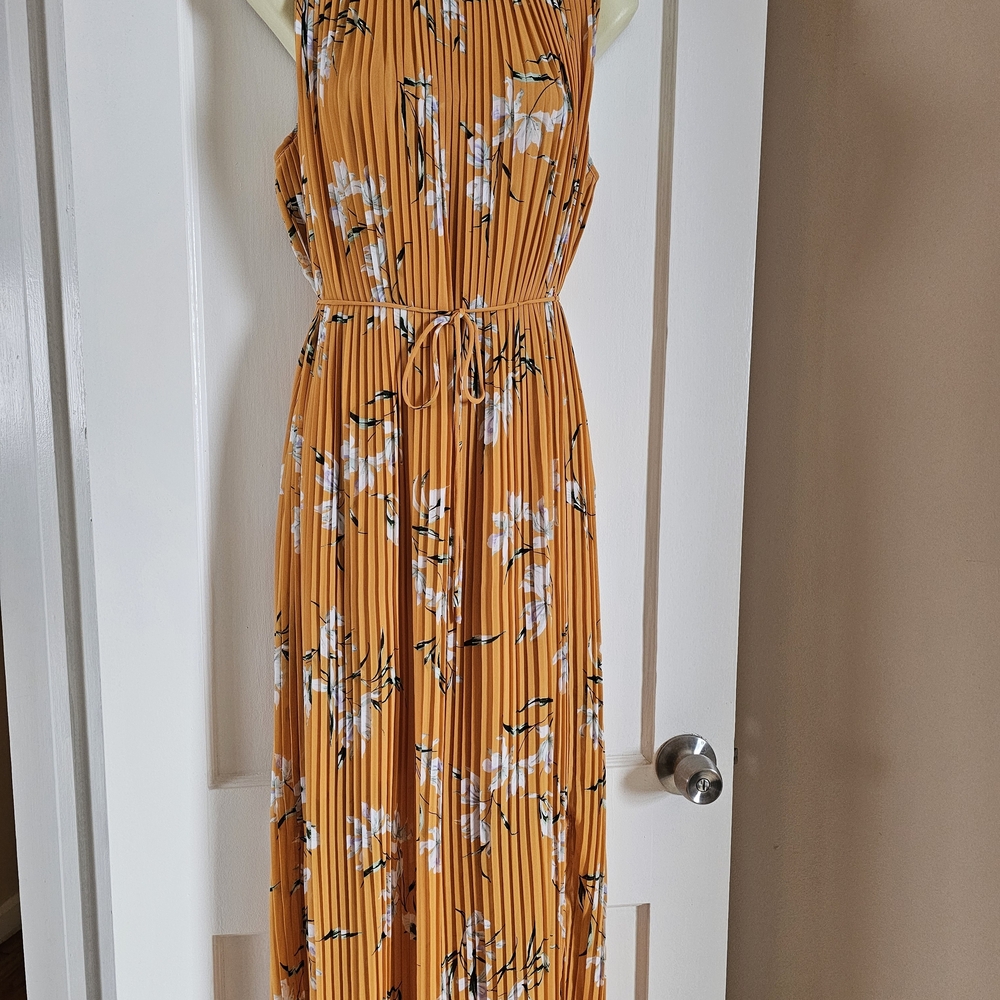 Banana Republic Pleated Floral Maxi Dress - Orange